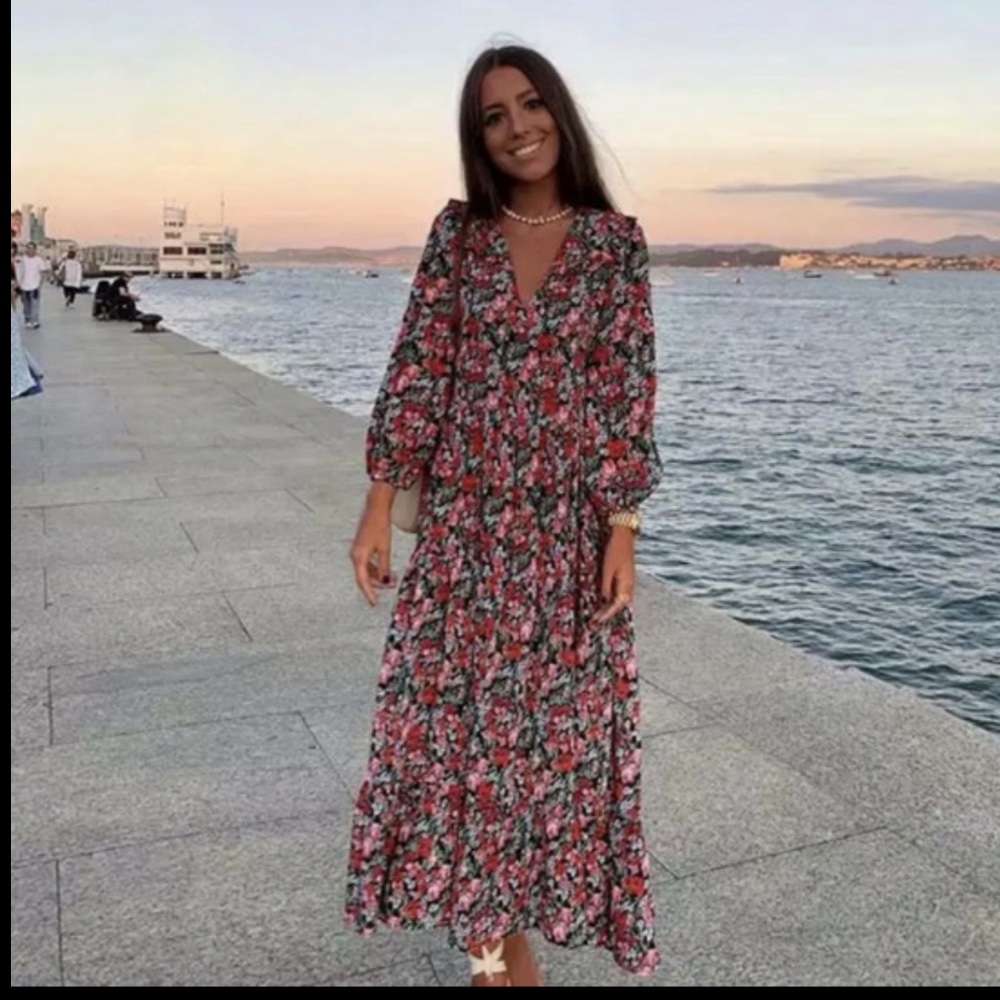 Zara floral ruffled V neck oversized midi dress - Picture 4 of 16